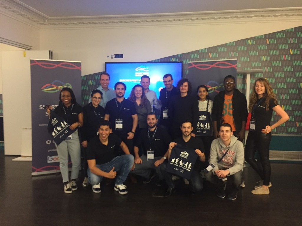 Une partie de l'équipe Smartly.AI réunie en 2018